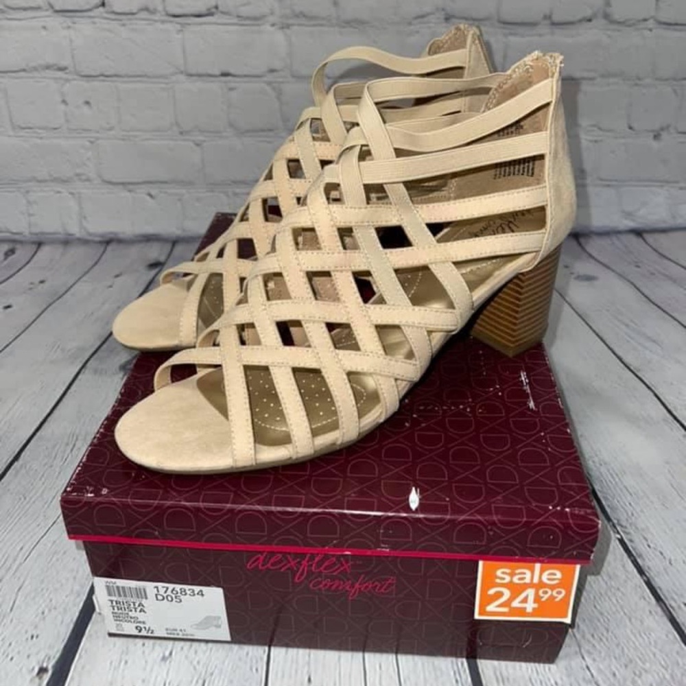 Heel Sandal. Size 9.5. NEW in box. From Payless.